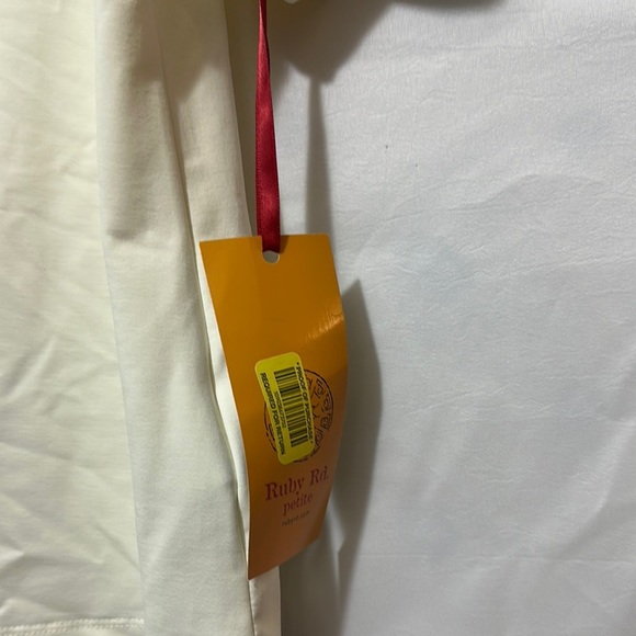 Ruby Rd Cream Short Sleeve Tee Top - Picture 4 of 6